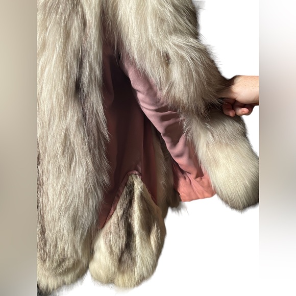 SOLD - Picture 5 of 9